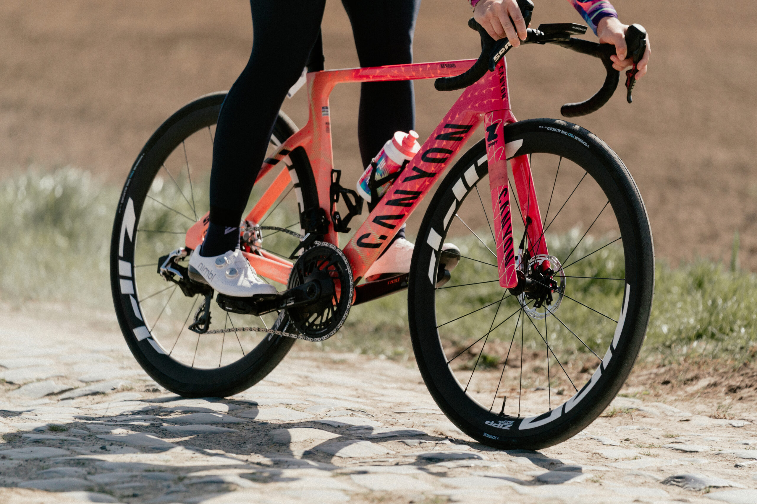 Recon of Paris-Roubaix Schwalbe PRO ONE allround