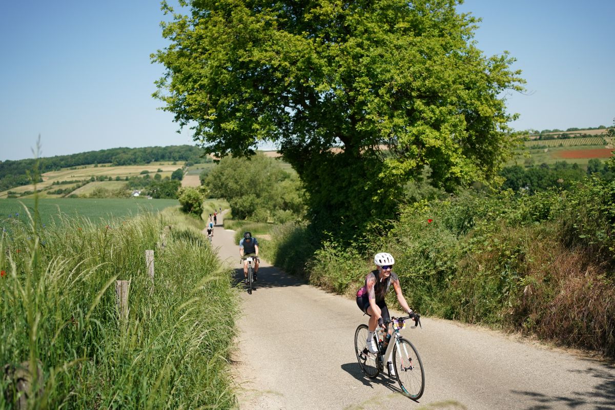 Wielertocht zonder massadrukte in Zuid-Limburg