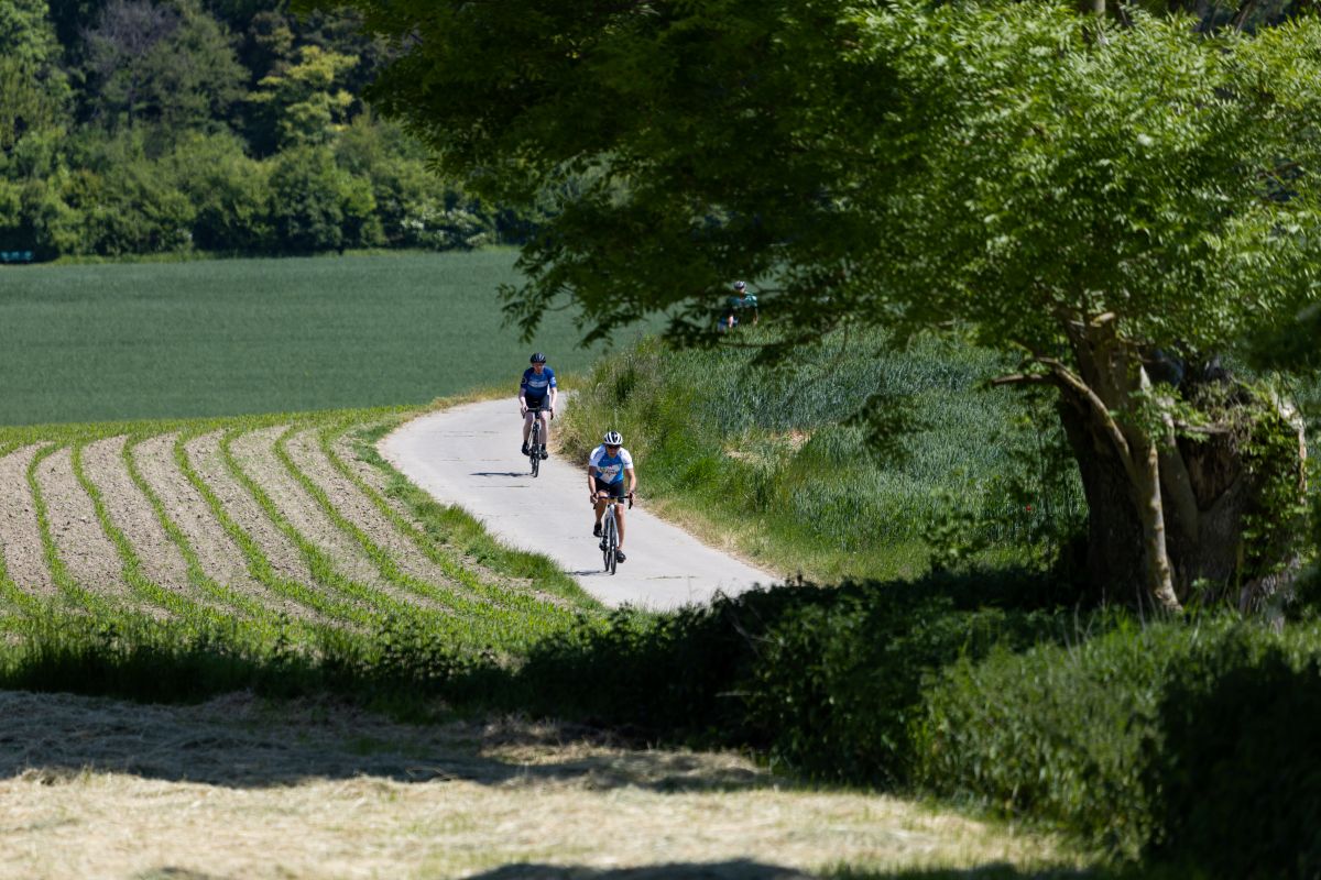 Wielertocht zonder massadrukte in Zuid-Limburg